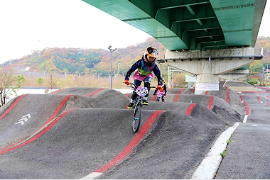 갑천누리길 펌프트랙 이미지3