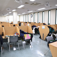 성인(여)열람실 내부사진