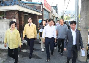전문학 서구청장, 어린이 안전 위해 통학로 현장으로