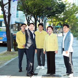 전문학 서구청장, 둔산동 대덕대로 녹지·휴게공간 조성지 점검