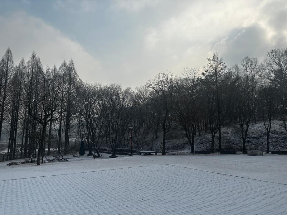 12월 만남의 뜰 이미지