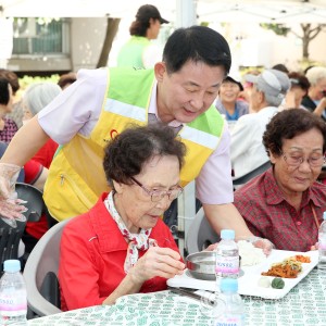 대전 서구 자원봉사센터, 사랑의 밥차 13회차 운영